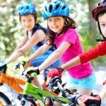 les enfants et le vélo